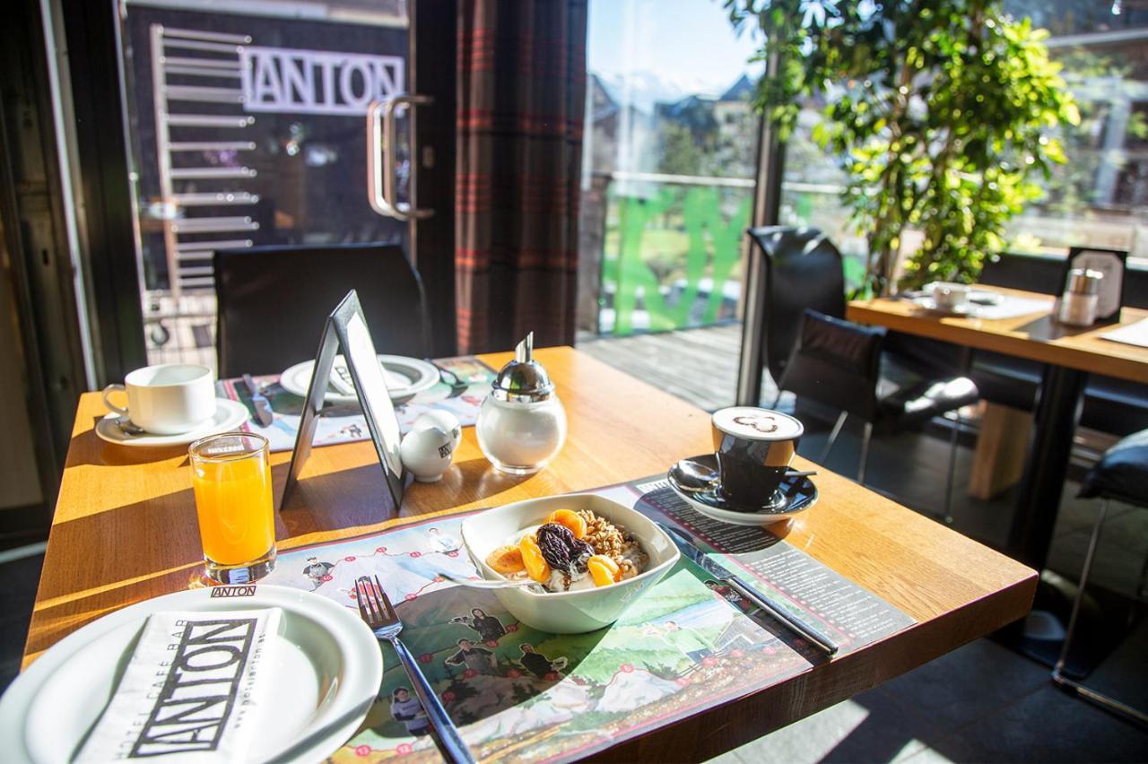 Quality Hosts Arlberg - Hotel Anton サンクト・アントン・アム・アールベルク エクステリア 写真